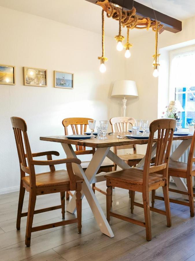 Ferienglueck An Der Nordsee Buche Deine Erdgeschoss-Ferienwohnung Mit Kamin Terrasse Und Eingezaeuntem Garten Fuer Unvergessliche Auszeiten Altfunnixsiel Exteriér fotografie